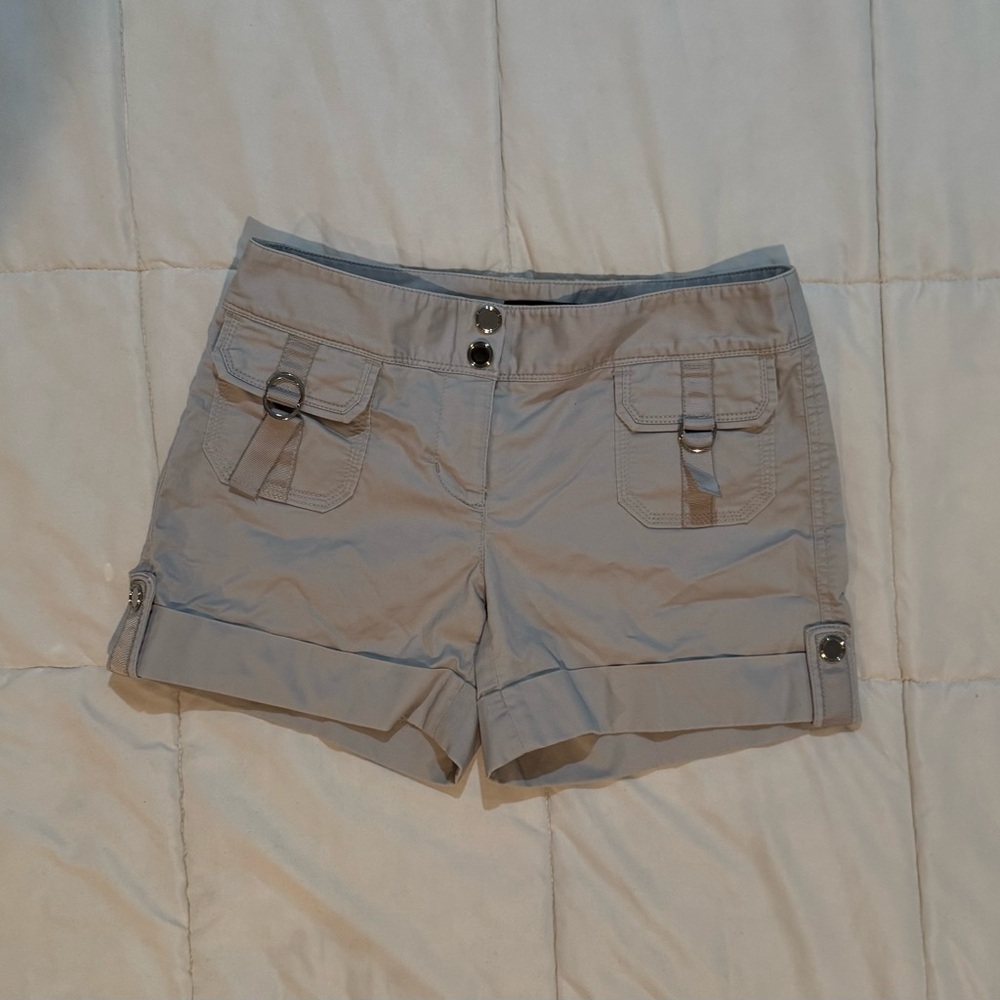 White House Black Market Light Tan Cargo Shorts